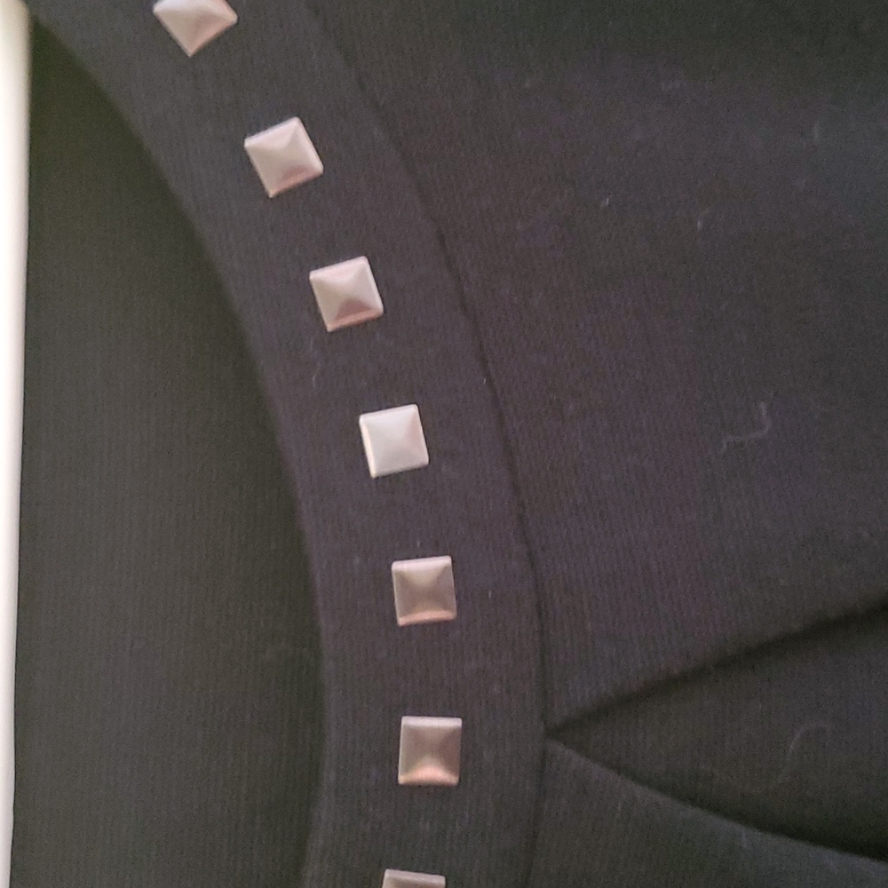 Dress - Picture 2 of 5